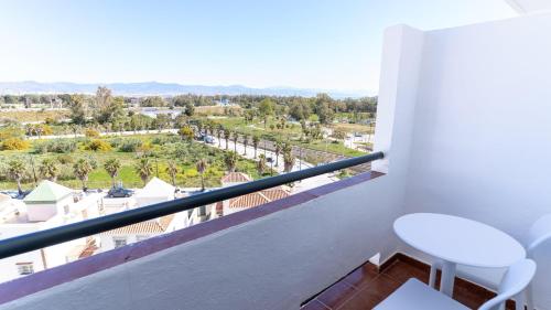 Habitación Doble - 2 camas del hotel BLUESEA Costa Serena. Foto 5