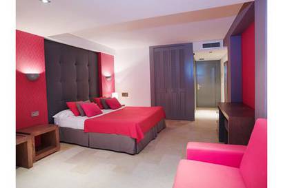 Junior Suite Eco - Sin Balcón ni Vistas del hotel MS Aguamarina Suites