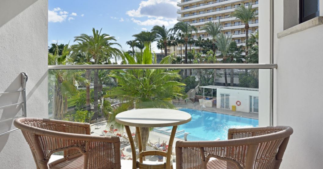 Habitación doble Vista Piscina del hotel Sol Torremolinos-Don Pedro. Foto 5