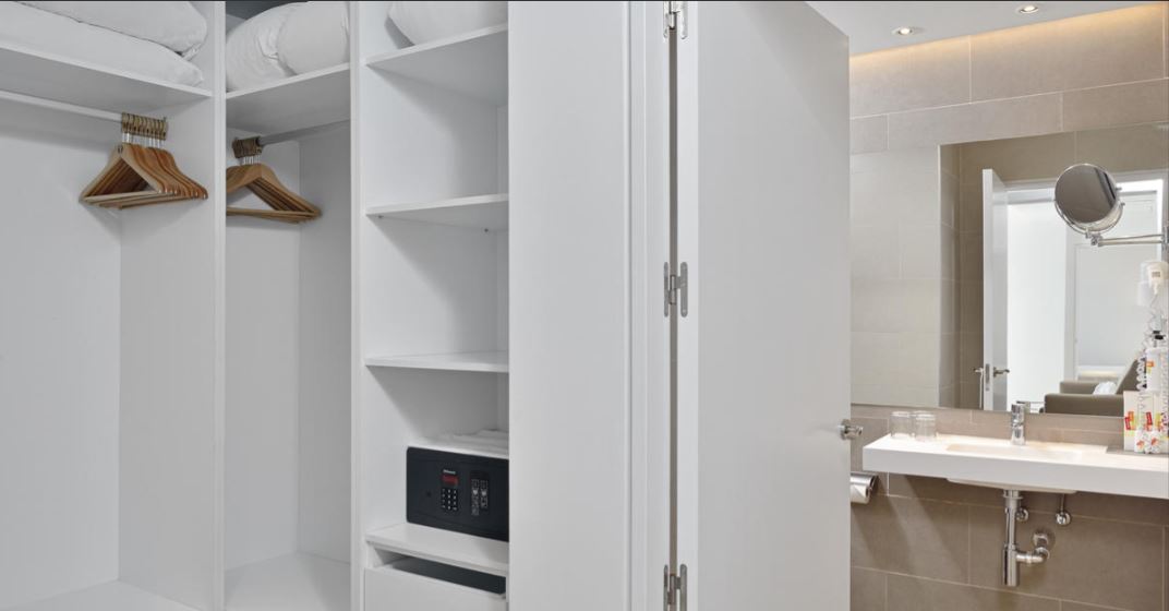 Habitación familiar del hotel Sol Torremolinos-Don Pedro. Foto 1