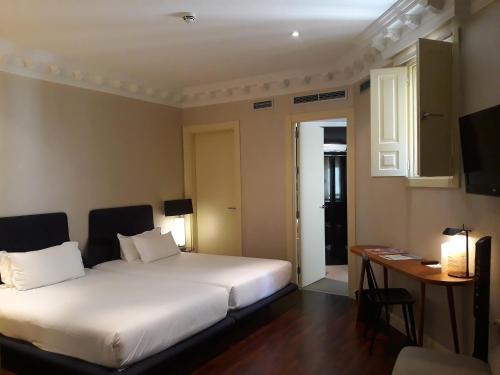 Habitación Doble Estándar - 1 o 2 camas del hotel Sardinero Madrid. Foto 4