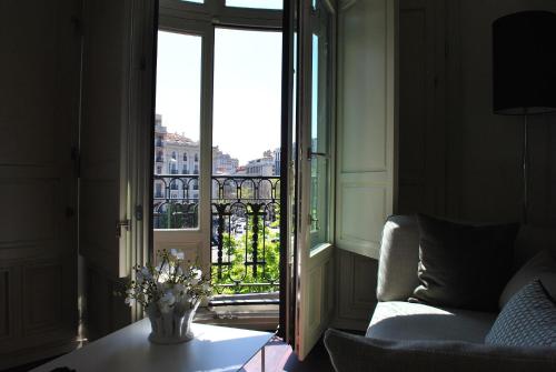 Habitación Doble Premium del hotel Sardinero Madrid. Foto 1