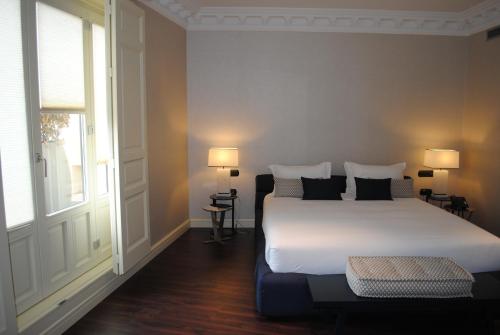 Habitación Doble Premium con cama supletoria del hotel Sardinero Madrid