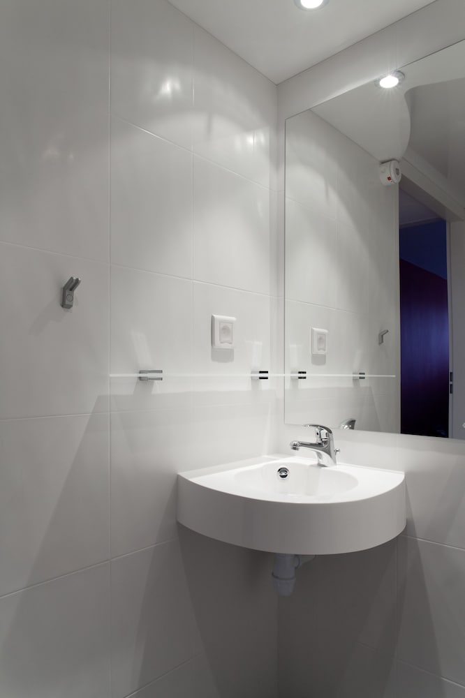Habitación estándar doble del hotel Residence Internationale. Foto 4