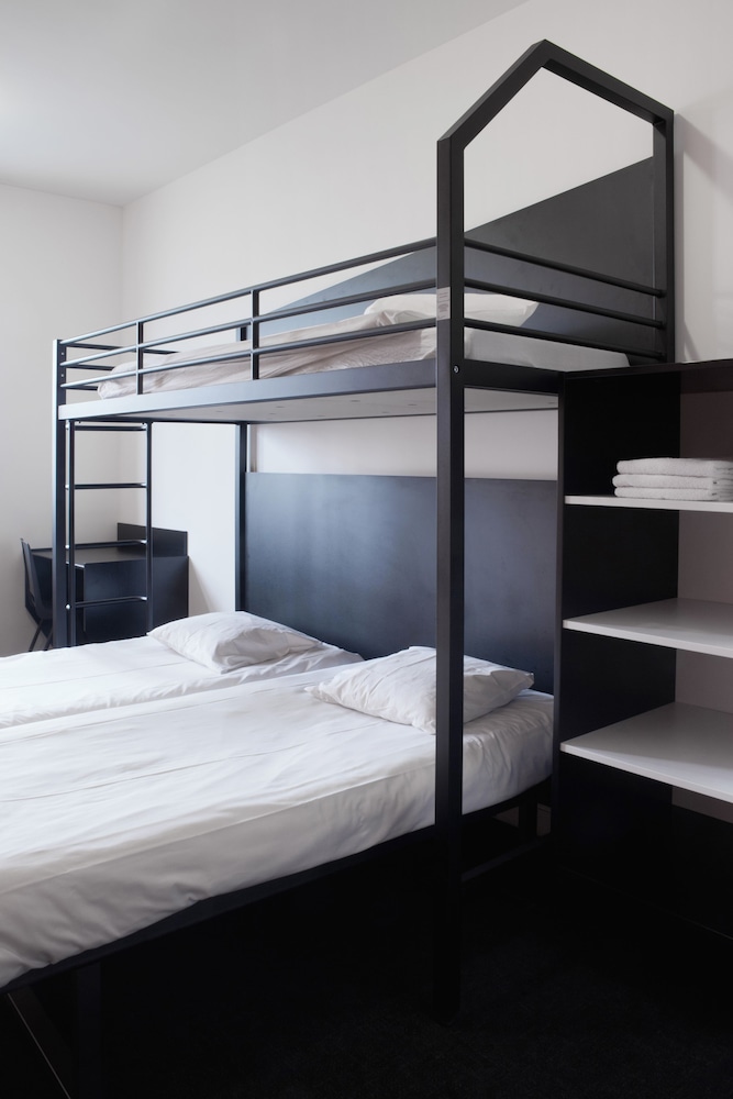 Habitación triple estándar del hotel Residence Internationale