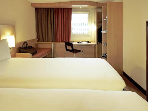 Habitación Doble Estándar del hotel Ibis Lleida