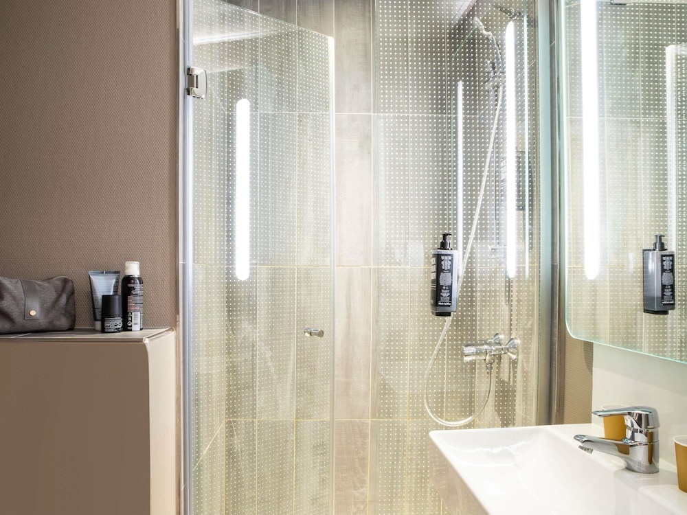 Habitación estándar, 1 cama doble del hotel Ibis Paris Ornano Montmartre Nord 18ème. Foto 7