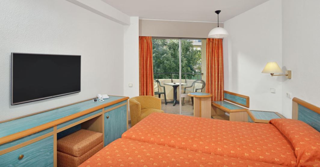 Habitación doble Económica del hotel Sol Puerto Marina