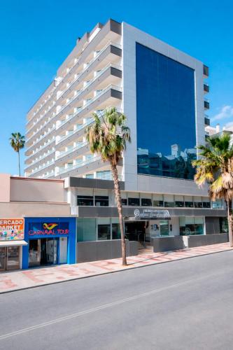 Alojamiento Superior con vistas al mar del hotel Costa Málaga by Pierre & Vacances
