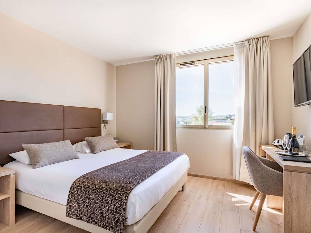 Habitación Estándar con 1 cama doble del hotel ibis Styles Lyon Sud Brignais. Foto 1