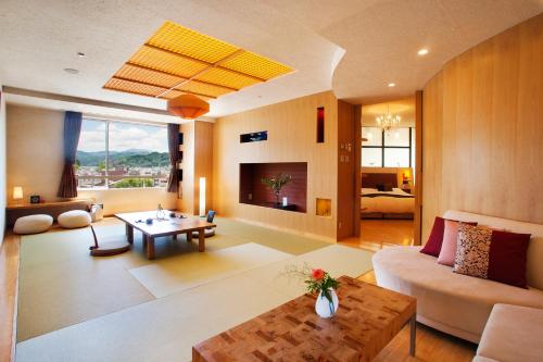 Suite Junior Superior - No fumadores del hotel Honjin Hiranoya Kachoan