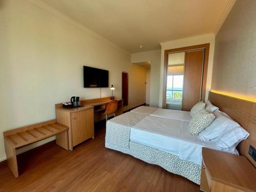 Habitación Doble con vistas al mar del hotel Santa Rosa. Foto 2