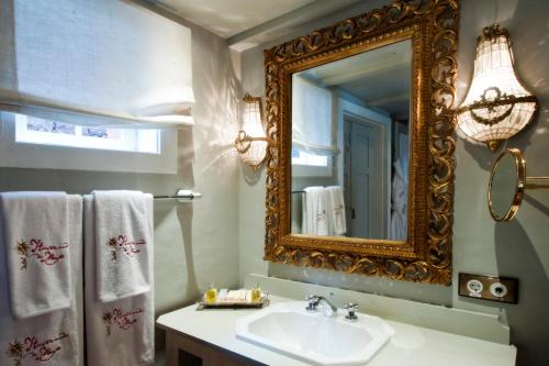 Habitación Doble Premium del hotel Hacienda De Abajo - Adults Only. Foto 1