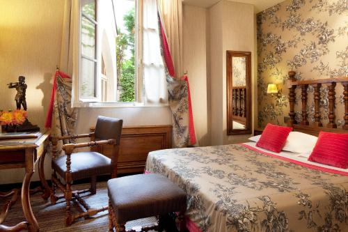 Habitación Doble Estándar del hotel Left Bank Saint Germain. Foto 2