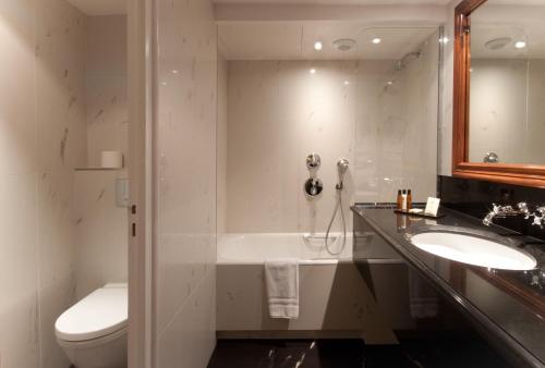 Habitación Deluxe del hotel Left Bank Saint Germain. Foto 2