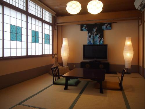 Habitación Doble Estándar de estilo japonés - 2 camas - No fumadores del hotel Oyado Koto No Yume. Foto 11