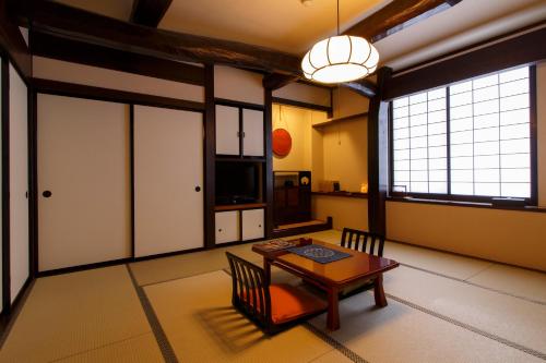 Habitación Doble Superior de estilo japonés - 2 camas - No fumadores del hotel Oyado Koto No Yume. Foto 10