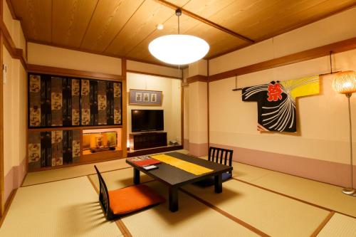 Habitación Doble Superior de estilo japonés - 2 camas - No fumadores del hotel Oyado Koto No Yume. Foto 12