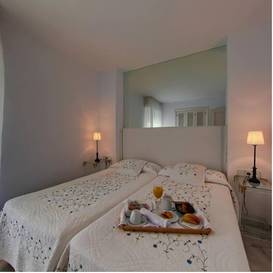 Apartamento Vista Montaña 3 habitaciones del hotel Suite Albayzin del Mar. Foto 3