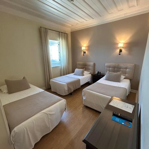 Habitación Triple del hotel João Padeiro. Foto 3