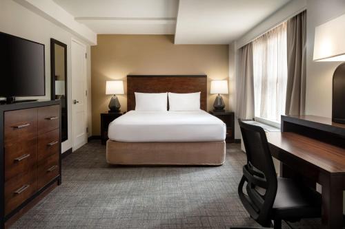 Estudio Deluxe con cama grande del hotel Residence Inn NY by Marriot Manhattan Midtown East