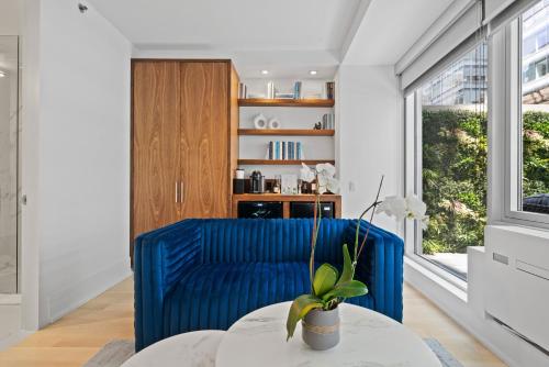 Suite Lujo Balcón o Terraza 1 Cama super king del hotel The Gotham Hotel. Foto 1