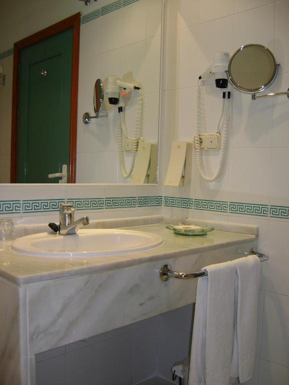 Habitación individual del hotel Sol Los Fenicios