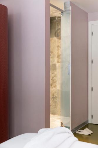 Habitación Doble Estándar del hotel Moderno Roma. Foto 9