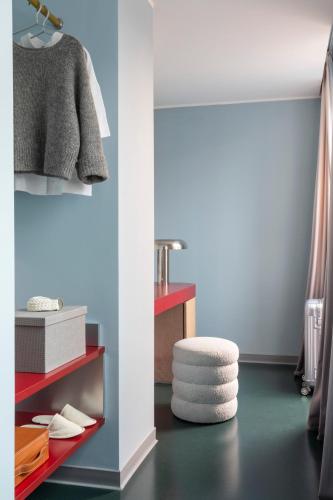 Habitación Doble Deluxe con balcón del hotel Moderno Roma. Foto 6