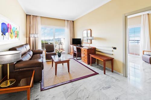 Habitación Familiar Superior del hotel Elba Motril Beach and Business. Foto 3