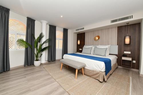 Suite del hotel Salobreña Suites. Foto 3