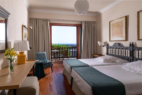 Habitación Doble Superior con vistas al mar del hotel Parador de El Hierro. Foto 3