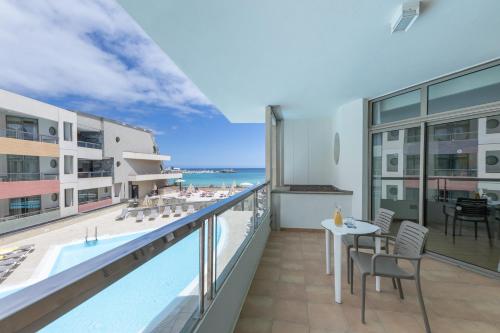 Suite Junior con vistas al mar del hotel Eurostars Las Salinas. Foto 1