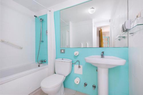 Family Room with Two Bedroom near the pool del hotel Smy Tahona Fuerteventura. Foto 4