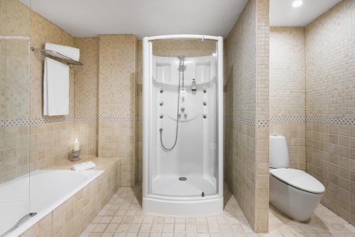 Suite Junior del hotel Elba Sara Beach and Golf Resort. Foto 8