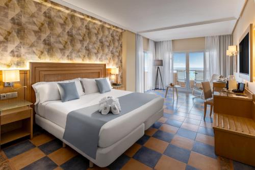 Habitación Doble Prestige del hotel Elba Sara Beach and Golf Resort. Foto 3