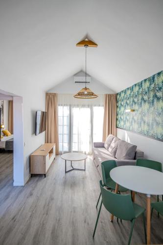 Bungalow de un dormitorio del hotel Fuerteventura Beach Club. Foto 23