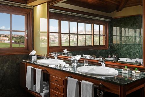 Suite Ático del hotel Elba Palace Golf Boutique Hotel. Foto 4