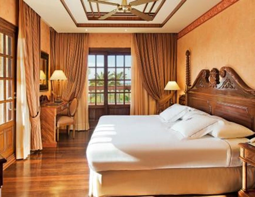 Suite del hotel Elba Palace Golf Boutique Hotel. Foto 5