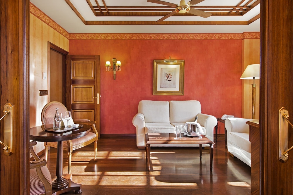 Suite, Vista Golf del hotel Elba Palace Golf Boutique Hotel. Foto 4