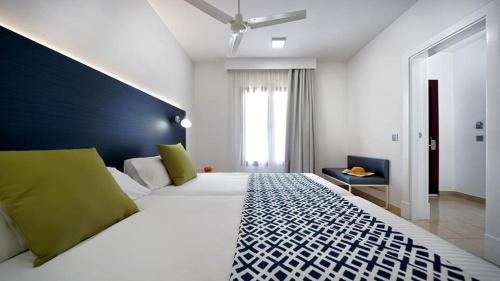 Suite Junior del hotel Broncemar Beach Suites