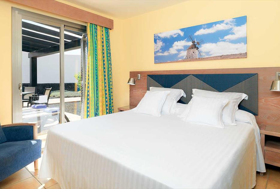 Bungalow 2 habitaciones del hotel Barceló Fuerteventura Castillo. Foto 1