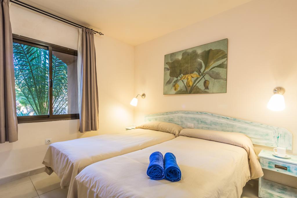 Apartamento Superior 2 habitaciones del hotel Oasis Dunas. Foto 2