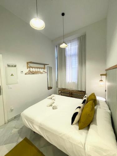 Habitación Doble con baño privado del hotel Samay Sevilla. Foto 3