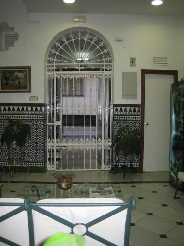 Habitación Doble con baño compartido - 2 camas del hotel Gala. Foto 2