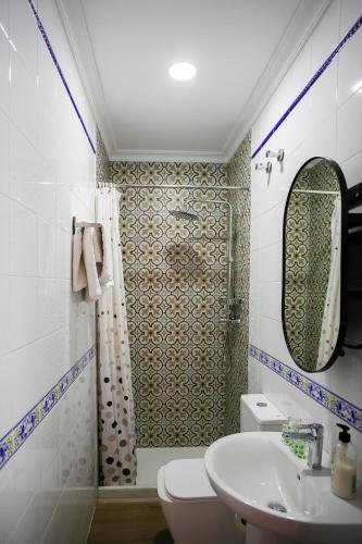 Habitación Doble - 2 camas del hotel Dulces Suenos. Foto 14