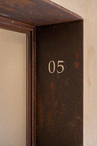 Apartamento de 1 dormitorio con balcón del hotel At Apartamentos Y Vtv Conde De Torrejon 10. Foto 7