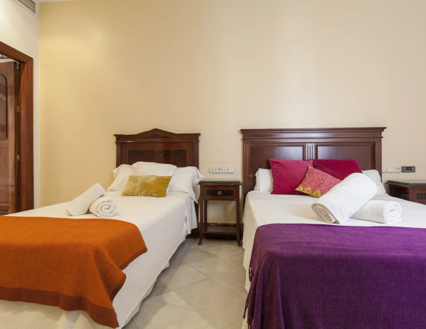 Habitación Triple del hotel Baco. Foto 7