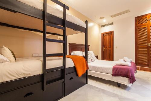 Habitación Familiar Cuádruple del hotel Baco. Foto 3