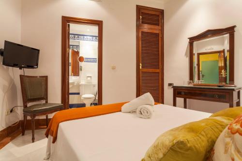 Habitación Doble del hotel Baco. Foto 6